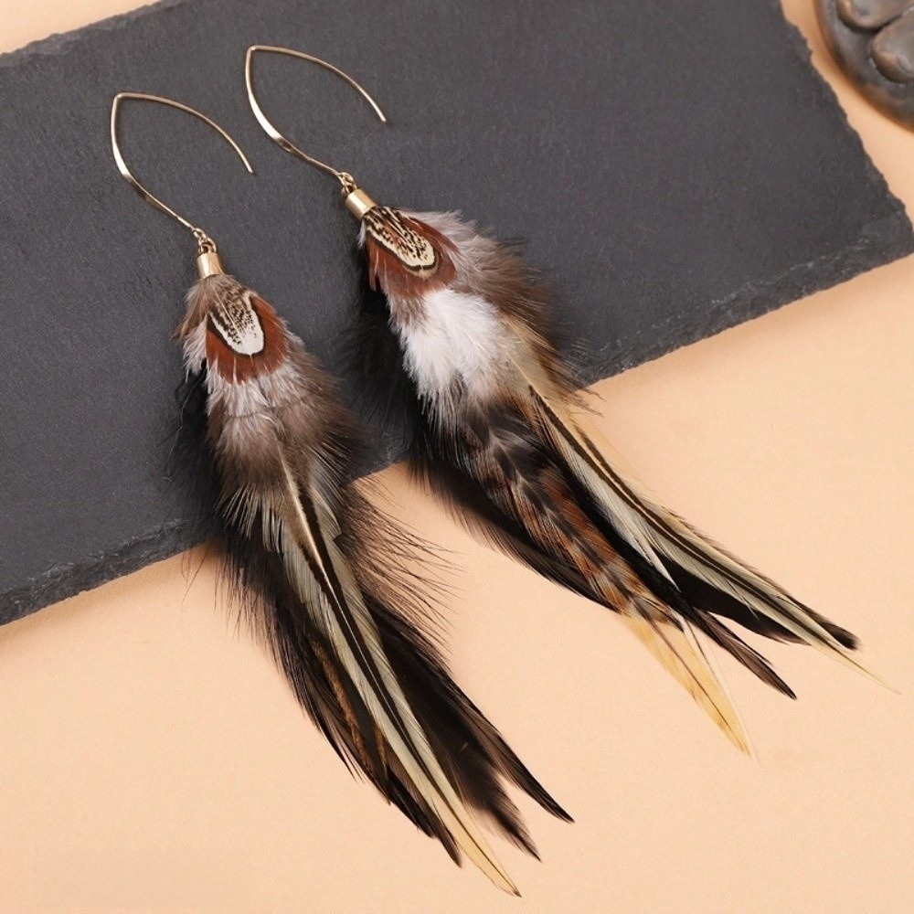 Women Fashion Photoshoot - Pendientes Largos Boho con Plumas, Joyería