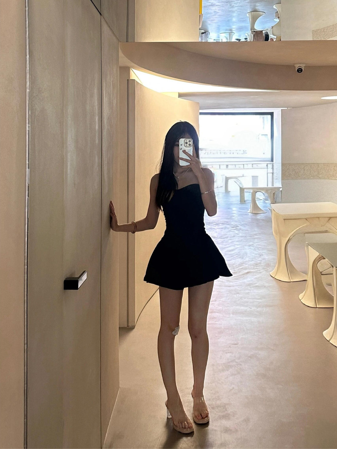 Conjunto de Vestido Negro a la - Women'S Young Fashion reseña y precio